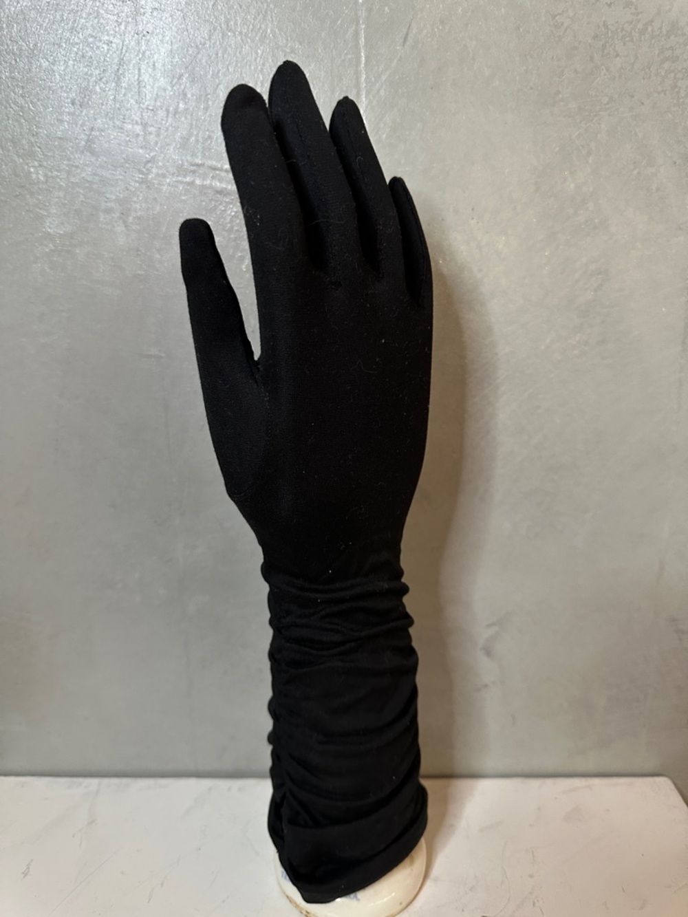 Vintage Mid Century RUCHED Below The Elbow Day Gloves Black Matte